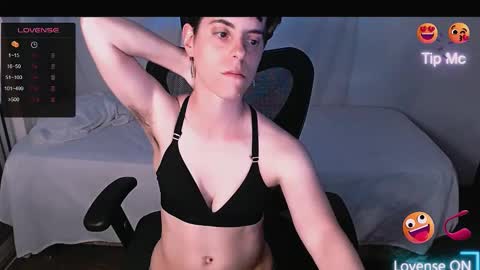 Snapshot of yuyito15 chatting on 10/10/25, 12:53 Yuyu online show from 10/10/25, 12:53