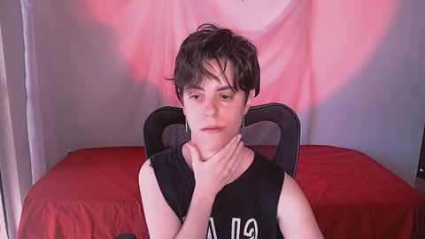 Snapshot of yuyito15 chatting on 11/09/25, 07:12 Yuyu online show from 11/09/25, 07:12