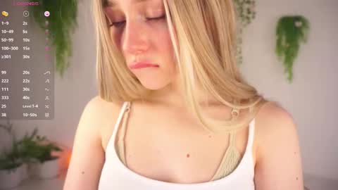 Snapshot of yuyukiss chatting on 11/10/25, 10:53 Eva online show from 11/10/25, 10:53