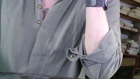 Snapshot of yvanbonar181018 chatting on 09/11/25, 07:19 yvanbonar181018 online show from 09/11/25, 07:19