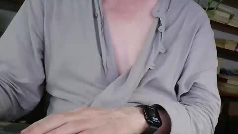 Snapshot of yvanbonar181018 chatting on 09/20/25, 02:18 yvanbonar181018 online show from 09/20/25, 02:18