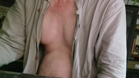 Snapshot of yvanbonar181018 chatting on 09/21/25, 04:47 yvanbonar181018 online show from 09/21/25, 04:47