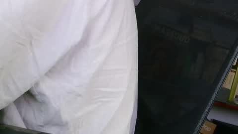 Snapshot of yvanbonar181018 chatting on 09/28/25, 02:55 yvanbonar181018 online show from 09/28/25, 02:55