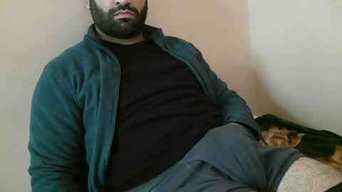 Snapshot of yxxtxxdentyk chatting on 12/12/24, 04:59 Bi BearXXX online show from 12/12/24, 04:59