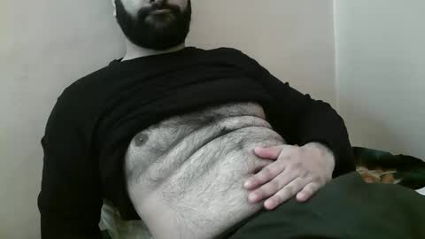 Snapshot of yxxtxxdentyk chatting on 01/25/25, 05:51 Bi BearXXX online show from 01/25/25, 05:51