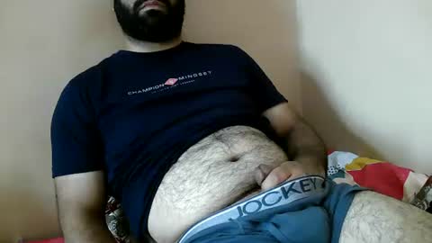 Snapshot of yxxtxxdentyk chatting on 06/25/26, 04:56 Bi BearXXX online show from 06/25/26, 04:56