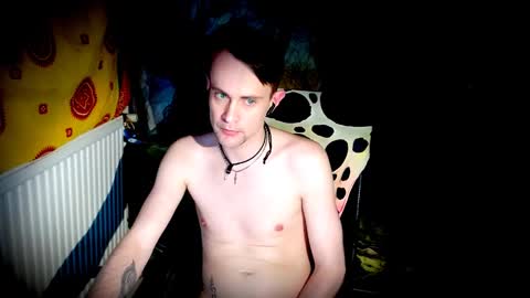 Snapshot of yyscript chatting on 12/06/24, 06:17 online show from 12/06/24, 06:17