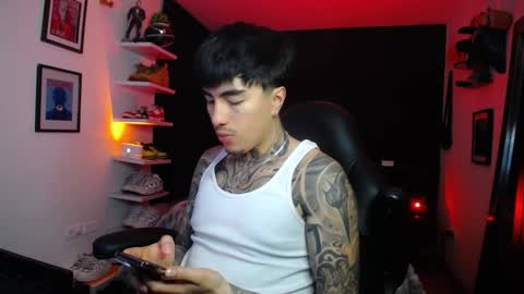 zac_muller1 online show from 10/15/25, 04:56