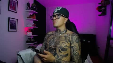 Snapshot of zac_muller1 chatting on 01/13/26, 01:22 zac_muller1 online show from 01/13/26, 01:22