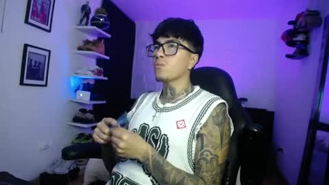 Snapshot of zac_muller1 chatting on 01/17/26, 04:28 zac_muller1 online show from 01/17/26, 04:28