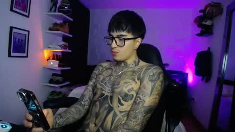 Snapshot of zac_muller1 chatting on 02/18/26, 08:43 zac_muller1 online show from 02/18/26, 08:43