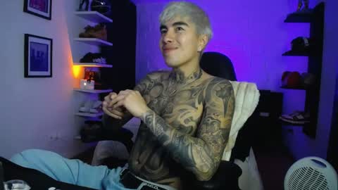 zac_muller1 online show from 05/30/26, 03:47