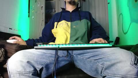 Snapshot of zac_watson chatting on 01/12/25, 05:45 Zac Freelance model online show from 01/12/25, 05:45