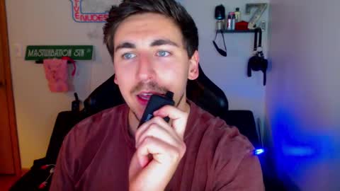 Zach Rhyder online show from 02/07/25, 03:23