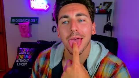 Zach Rhyder online show from 09/13/25, 03:45