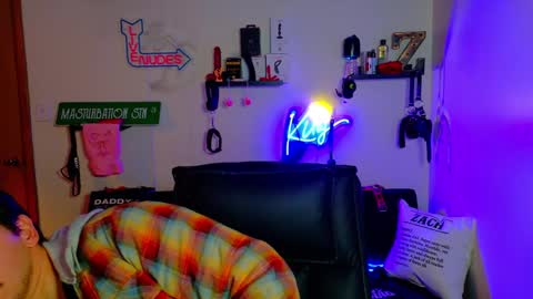 Zach Rhyder online show from 11/13/25, 02:21