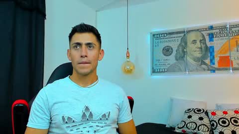 zachpri20 online show from 12/05/24, 01:47