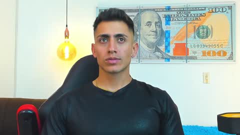 zachpri20 online show from 01/18/25, 11:11