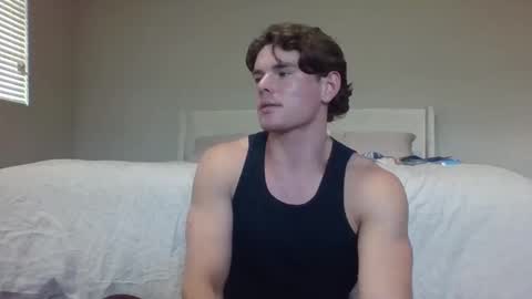 Snapshot of zachschaefer chatting on 01/08/26, 11:29 zachschaefer online show from 01/08/26, 11:29