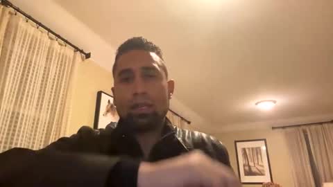 zachwest6864 online show from 10/24/25, 01:57