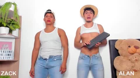 Snapshot of zack_and_alan chatting on 11/04/25, 06:51 zack online show from 11/04/25, 06:51