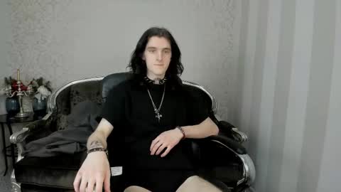 Snapshot of zack_bev chatting on 01/10/26, 07:15 zack_bev online show from 01/10/26, 07:15