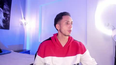 zack_isback online show from 04/10/26, 11:42