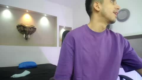 zack_isback online show from 05/22/26, 01:17