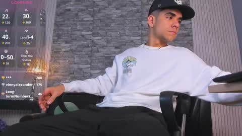 zack_joness10 online show from 11/09/25, 03:49