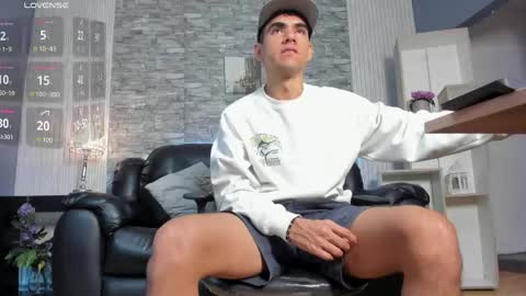 zack_joness10 online show from 06/02/26, 05:20