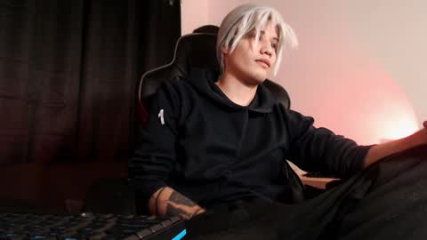 Snapshot of zack_morgan chatting on 12/21/25, 03:57 zack_morgan online show from 12/21/25, 03:57