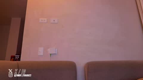 zack_sullivan22 online show from 04/08/26, 04:12