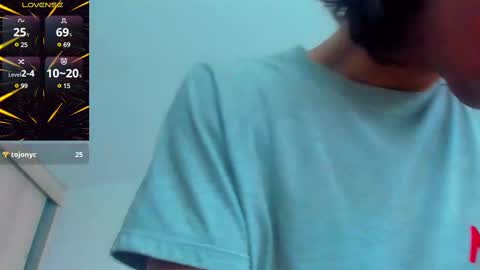 for you Zack online show from 03/03/25, 01:42