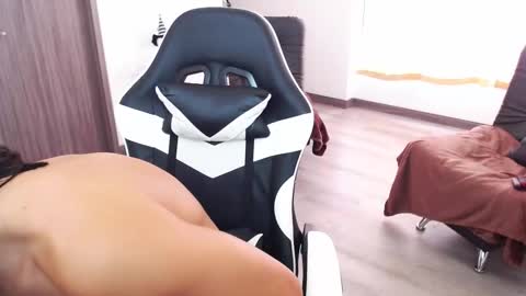 zackss_player online show from 10/29/25, 04:09