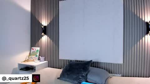 zafira online show from 04/16/26, 03:51