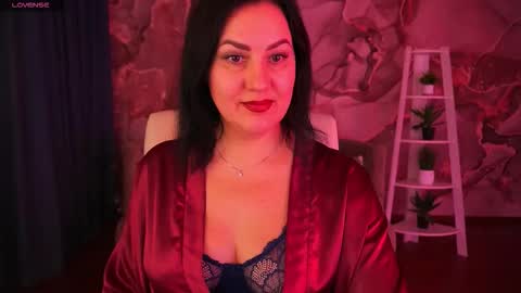 Zafiramoonn online show from 12/16/25, 02:33