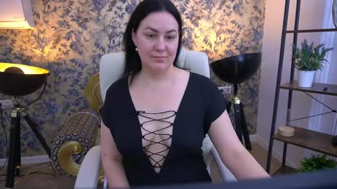 Snapshot of zafiramoonn chatting on 05/07/26, 11:48 Zafiramoonn online show from 05/07/26, 11:48