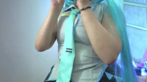   online show from 02/19/26, 04:30