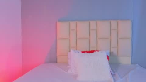 Zafiro Brown online show from 12/03/25, 11:52