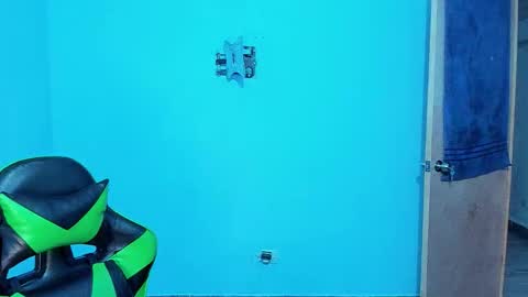 BiG Zafiro online show from 02/19/26, 12:12