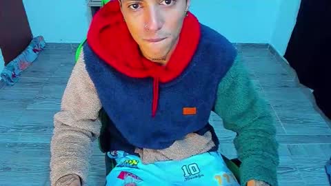 BiG Zafiro online show from 03/07/26, 12:02