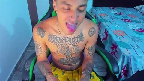 Snapshot of zafirocum chatting on 06/06/26, 11:59 BiG Zafiro online show from 06/06/26, 11:59