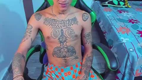 Snapshot of zafirocum chatting on 07/05/26, 04:47 BiG Zafiro online show from 07/05/26, 04:47