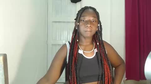 Snapshot of zahhysims chatting on 01/23/25, 01:19 zahhy online show from 01/23/25, 01:19