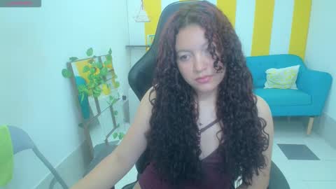 Snapshot of zahira__ chatting on 11/08/25, 03:56 Zahira online show from 11/08/25, 03:56