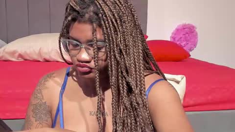 Snapshot of zahra_rose chatting on 02/27/25, 03:15 zahra_rose online show from 02/27/25, 03:15
