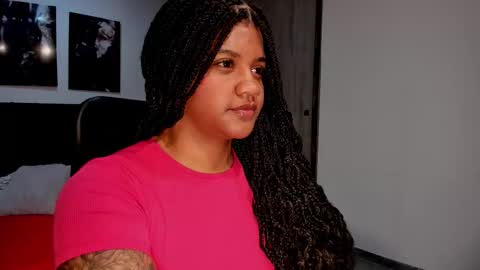 Snapshot of zahra_rose chatting on 09/28/25, 12:21 zahra_rose online show from 09/28/25, 12:21