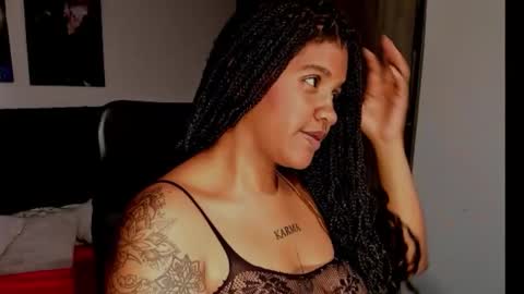 Snapshot of zahra_rose chatting on 10/16/25, 08:10 zahra_rose online show from 10/16/25, 08:10