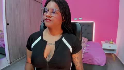 zahra_rose online show from 11/23/25, 02:06