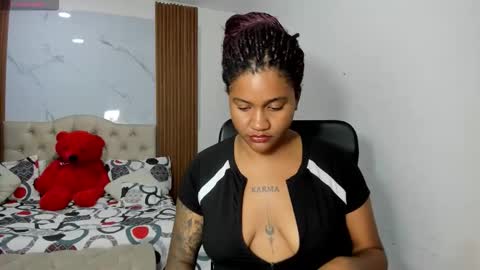 zahra_rose online show from 03/19/26, 11:03